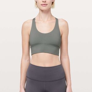 ✖️SOLD✖️Lululemon Free To Be Moved Sports Bra